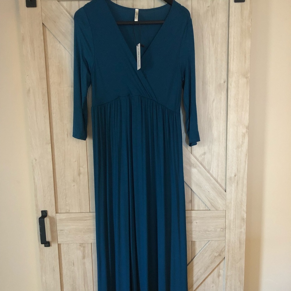 NWT Maternity Maxi Dress
